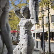 Statue "Die Wasser-Trägerin" | © Moritz Attenberger