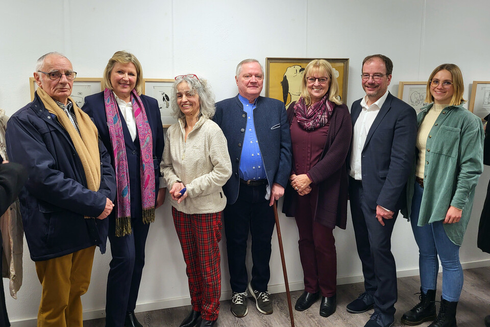 Freude über den gelungenen Auftakt der Ausstellung "Loriot" | © Stadt Geretsried