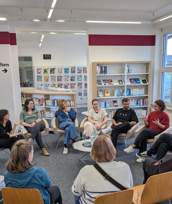 „Mein Weg, dein Weg“ | © Stadt Geretsried Gesprächsrunde in der Stadtbibliothek | © Stadt Geretsried
