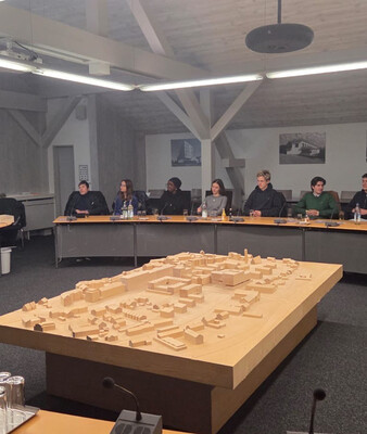 Mitglieder des Jugendrates im Großen Sitzungssaal  | © Stadt Geretsried