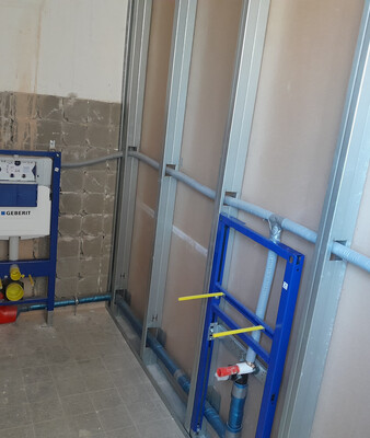 Karl-Lederer-Mittelschule | © Stadt Geretsried Baustelle WC Sanierung | © Stadt Geretsried