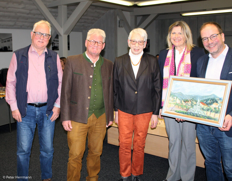 Gruppenfoto nach der Vorstandswahl im Großen Sitzungssaal im Rathaus | © Peter Herrmann