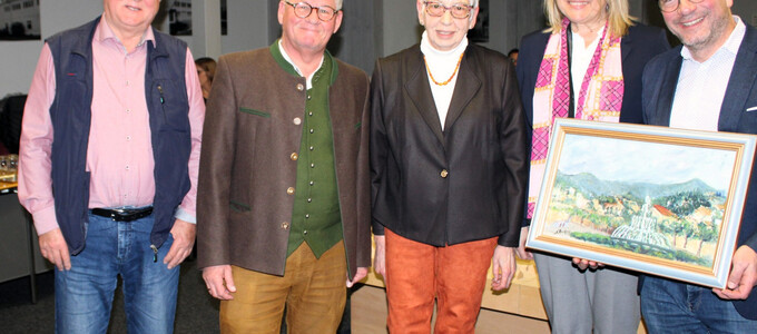 Gruppenfoto nach der Vorstandswahl im Großen Sitzungssaal im Rathaus | © Peter Herrmann