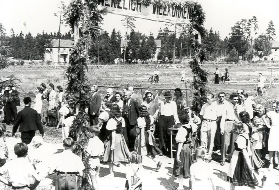 Archivbild in schwarz weiß zeigt Festzug im Jahr 1949 | © Günther Fechner / Stadtarchiv Geretsried